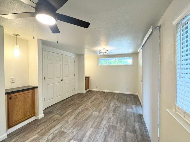 Foto del edificio - 148 Sequoyah Ave