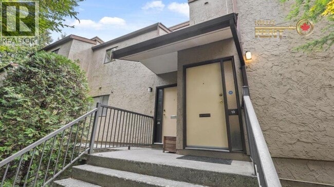 Photo du bâtiment - 220 4th St E