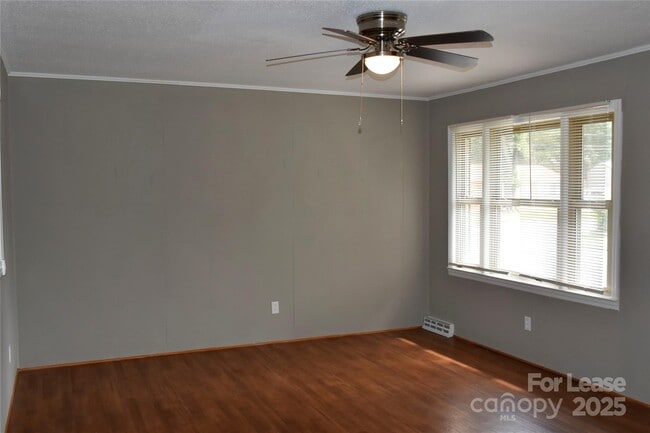 Building Photo - 318 Fulton St