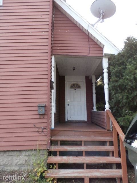 Building Photo - 861 Washington Ave