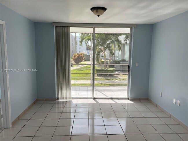 Building Photo - 14170 SW 84th St # 101-F