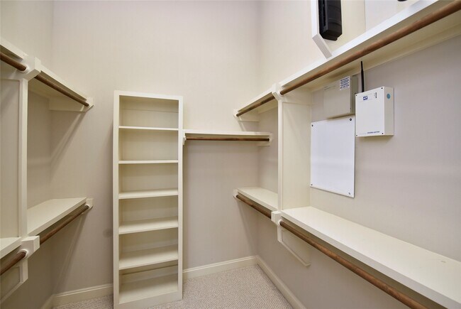 Foto del edificio - 5813a Kiam St