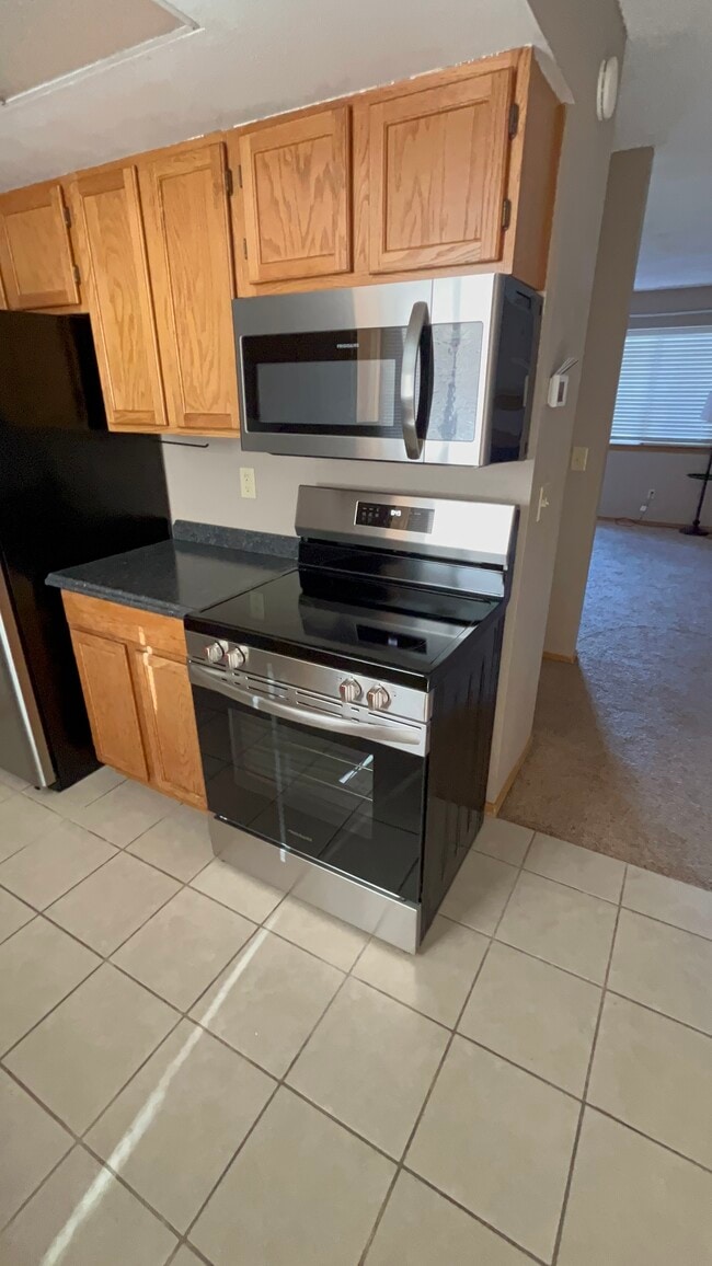 Building Photo - 1359 Soaring Eagle Dr