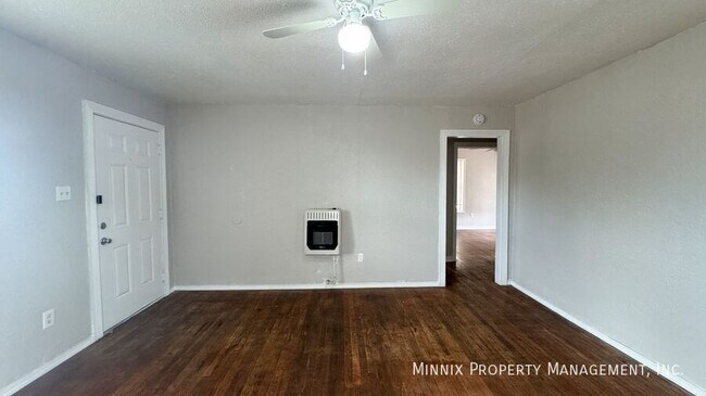 Building Photo - 2309 2nd Pl