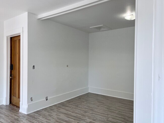 Living room - 2324 Atwood Ave