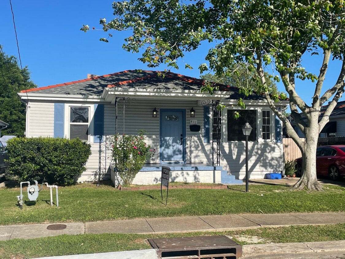 411 E William David Pkwy, Metairie, LA 70005 House Rental in Metairie