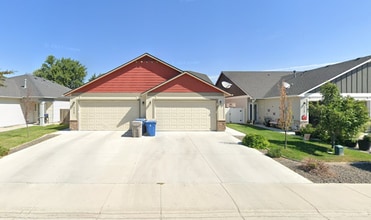 Building Photo - 2119 Ison Ct