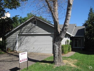 Building Photo - 24 Hemming Ln