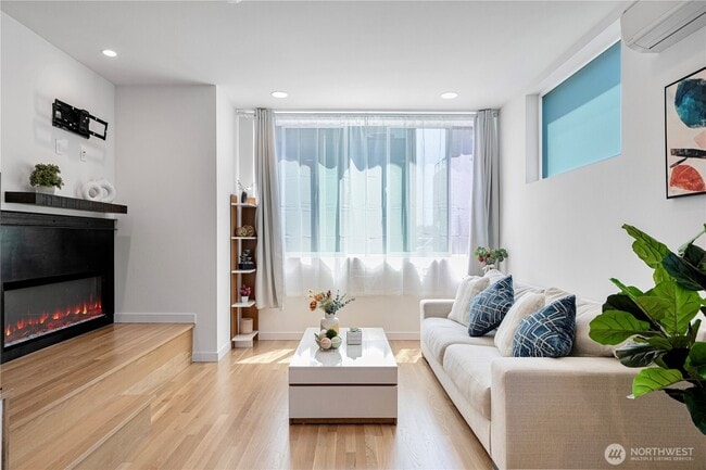 Photo - 2620 NW 62nd St Townhome