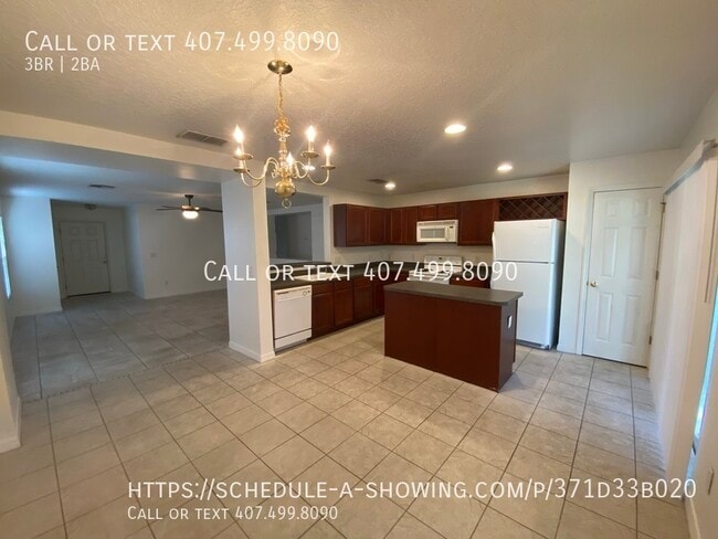 Building Photo - 719 Maya Susan Loop