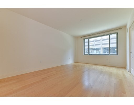 Foto del edificio - 1 Huntington Ave