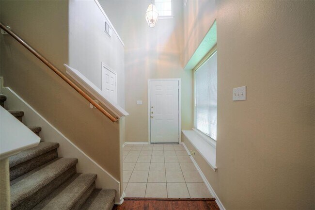 Building Photo - 234 W Stedhill Loop