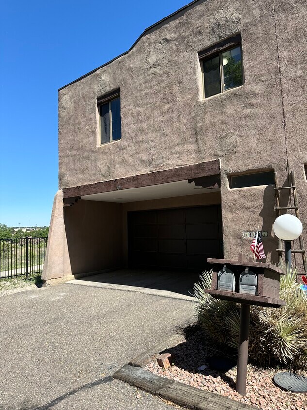 1911 Mohawk Rd Unit 1911, Pueblo, CO 81001 Condo for Rent in Pueblo