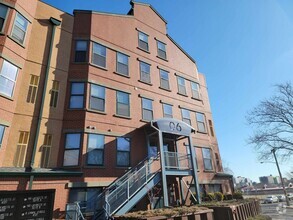 Building Photo - 160 Lafayette St