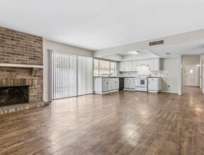 Building Photo - 5510 Dunnethead Dr