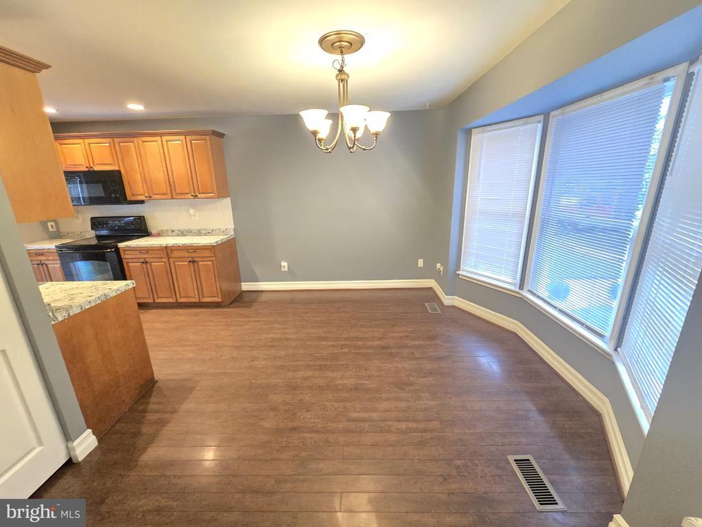 Foto principal - 7655 Sherlock Ct