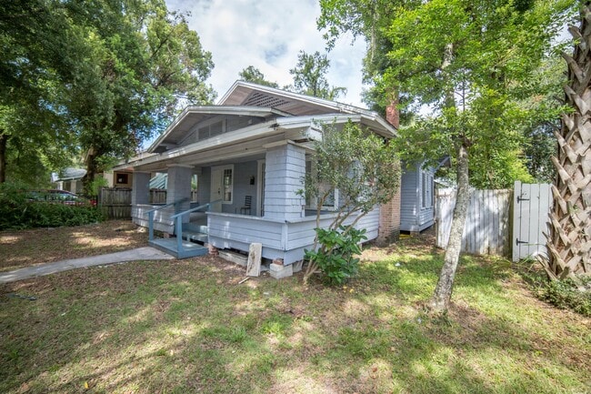 Photo - 101 NW 7th Terrace House