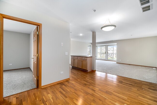 Building Photo - 100 Bokelman St