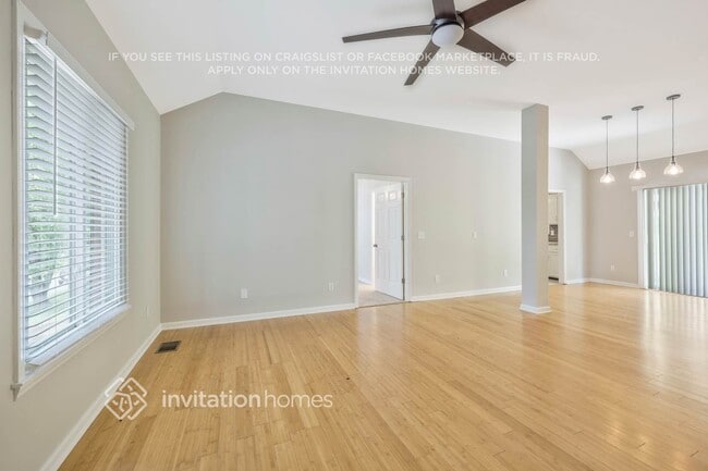 Building Photo - 816 Restover Ct