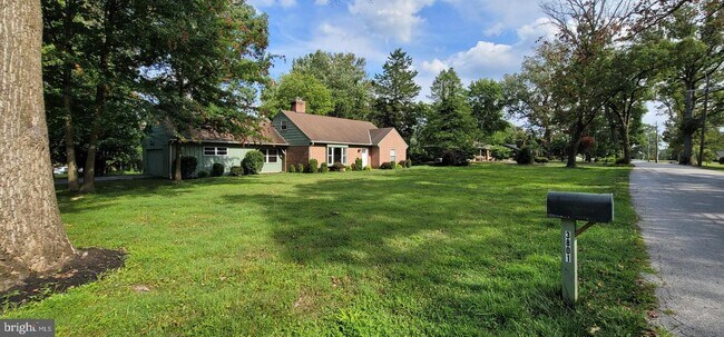 Building Photo - 3801 Chatham Rd