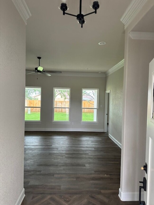 Foto del edificio - 7533 Wildflower Wy