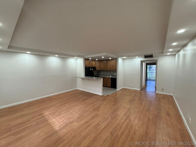 Foto del edificio - 2200 Springdale Blvd
