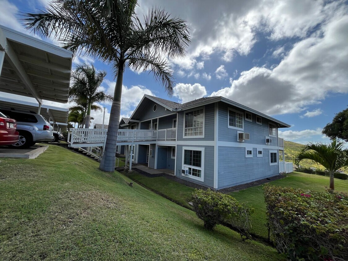 Primary Photo - Makakilo Cliffs (Kapolei) - Great view!! 2...