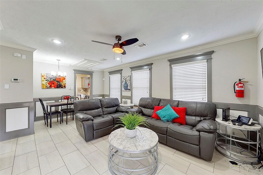 Photo - 7825 Cook Road Unit