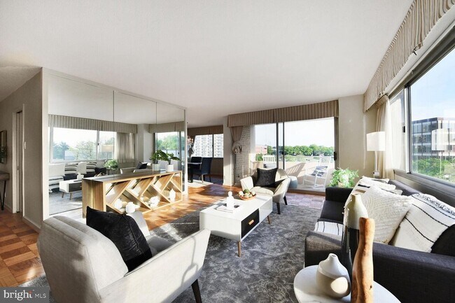 Foto del edificio - 4515 Willard Ave