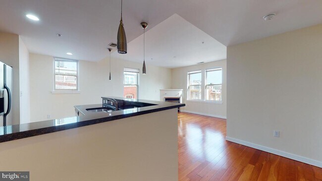 Building Photo - 2535 13th St NW