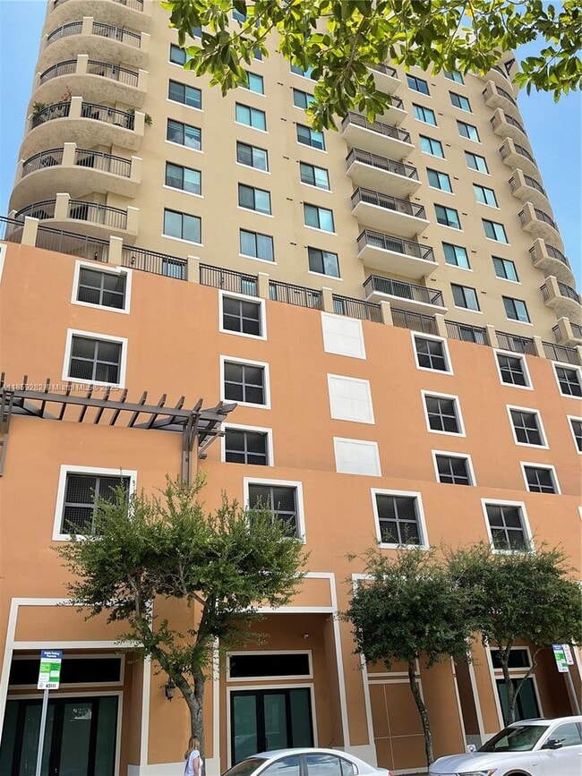 Building Photo - 4242 NW 2nd St