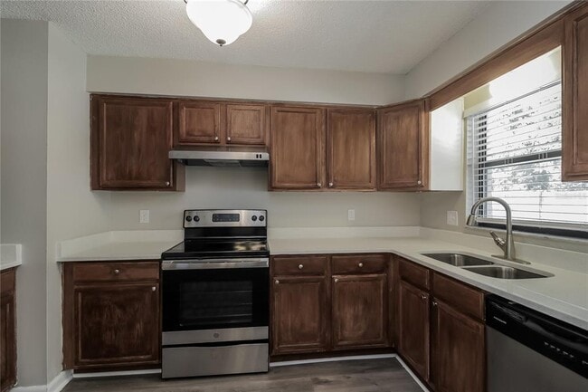 Foto del edificio - 1001 Wildwood Blvd