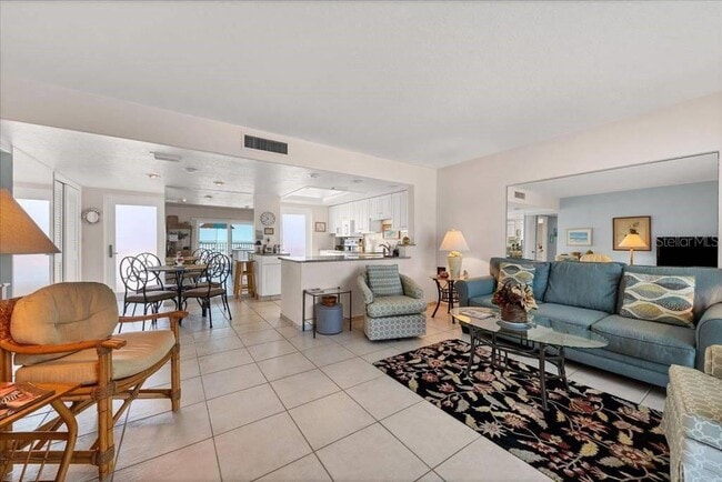 Building Photo - 6154 Midnight Pass Rd