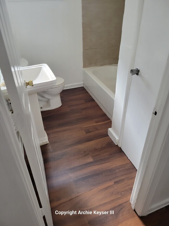 910 Romain St, Gretna, LA 70053 House Rental in Gretna, LA