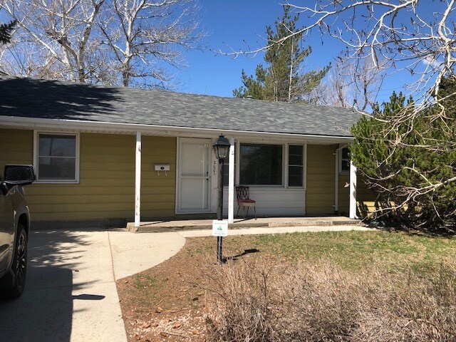 Foto del edificio - 260 N Beverly St