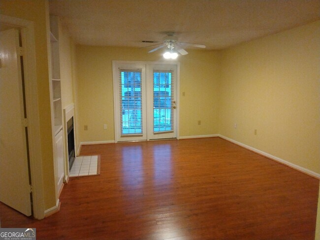 Foto del edificio - 3655 Habersham Rd NE