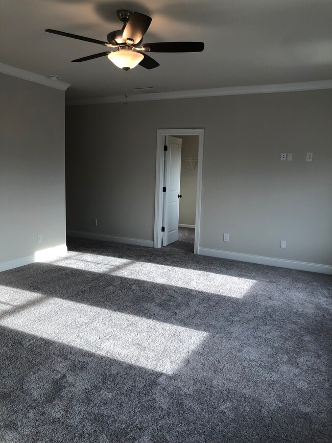 Building Photo - 5008 Bellmoore Park Ln