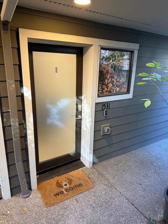 Foto del edificio - 3bd/3.5ba Townhouse on Capitol Hill