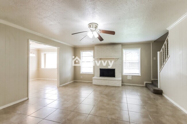 Building Photo - 2322 Gum Spring Ln