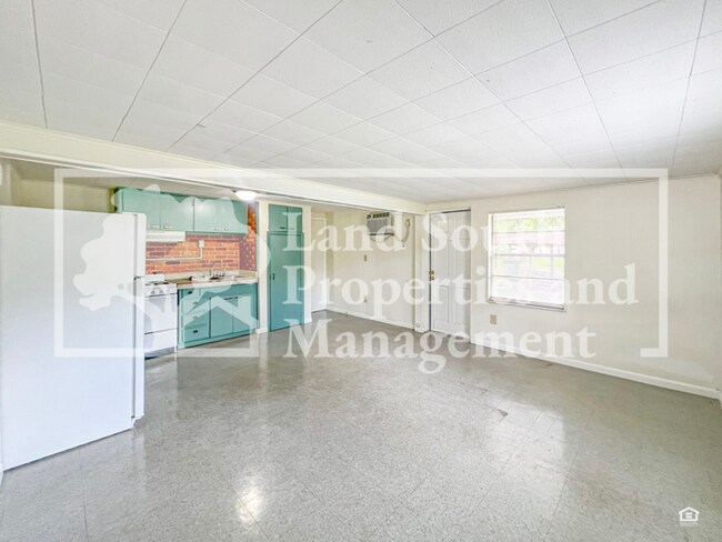 Foto del edificio - 1030 Lakewood Ct