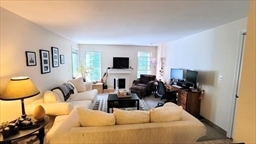 Foto del edificio - 6 Squire Ct