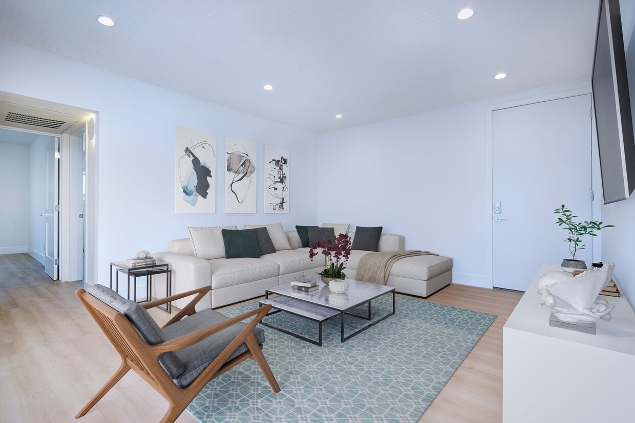 Primary Photo - 834 4th st