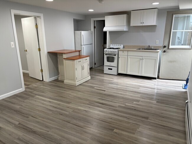 Cocina - 108 Ward St