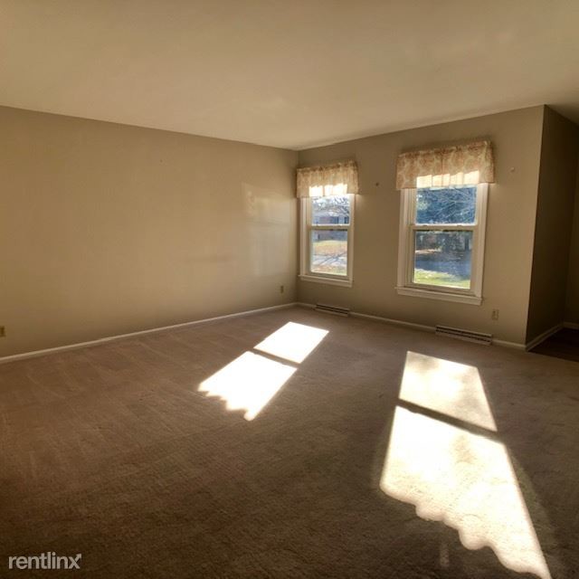 Foto del edificio - 3 br, 2 bath  - 328 Clifton Blvd