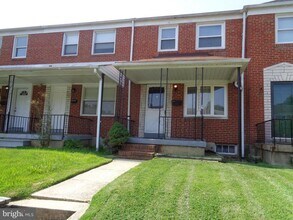 Building Photo - 2245 Graythorn Rd