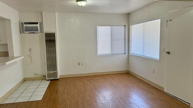 Foto del edificio - 13927 Hwy Ave