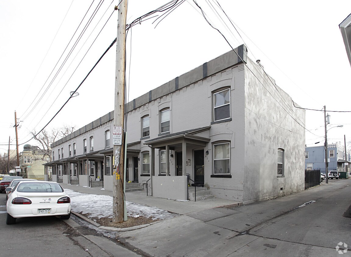 Holly Apartments Apartments in Denver, CO