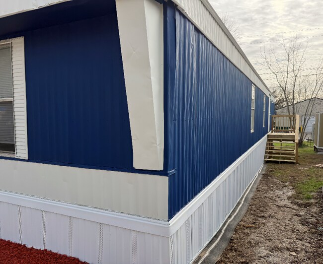 Foto del edificio - 4916 Brown Station Rd