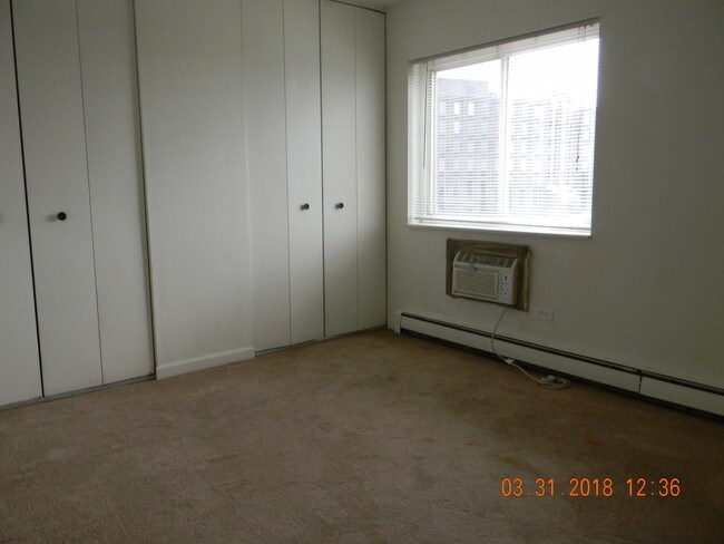 Foto del edificio - 331 Hawthorne Cir