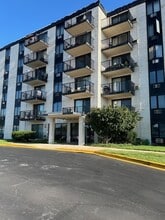 Building Photo - 9074 W Terrace Dr